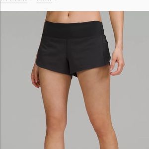 black lululemon shorts
